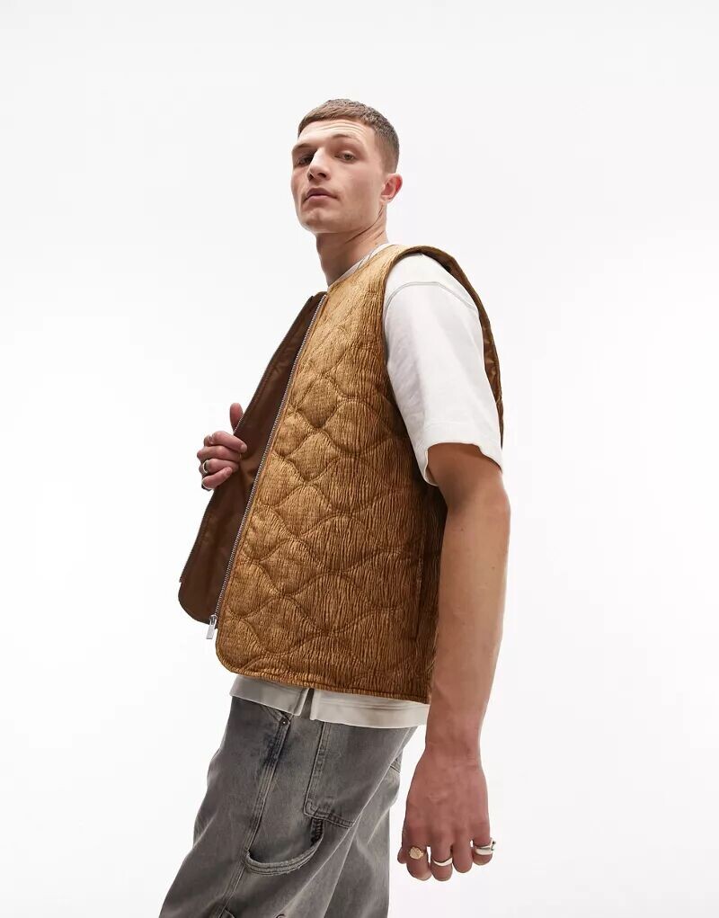 

Светло-коричневый структурированный жилет Topman