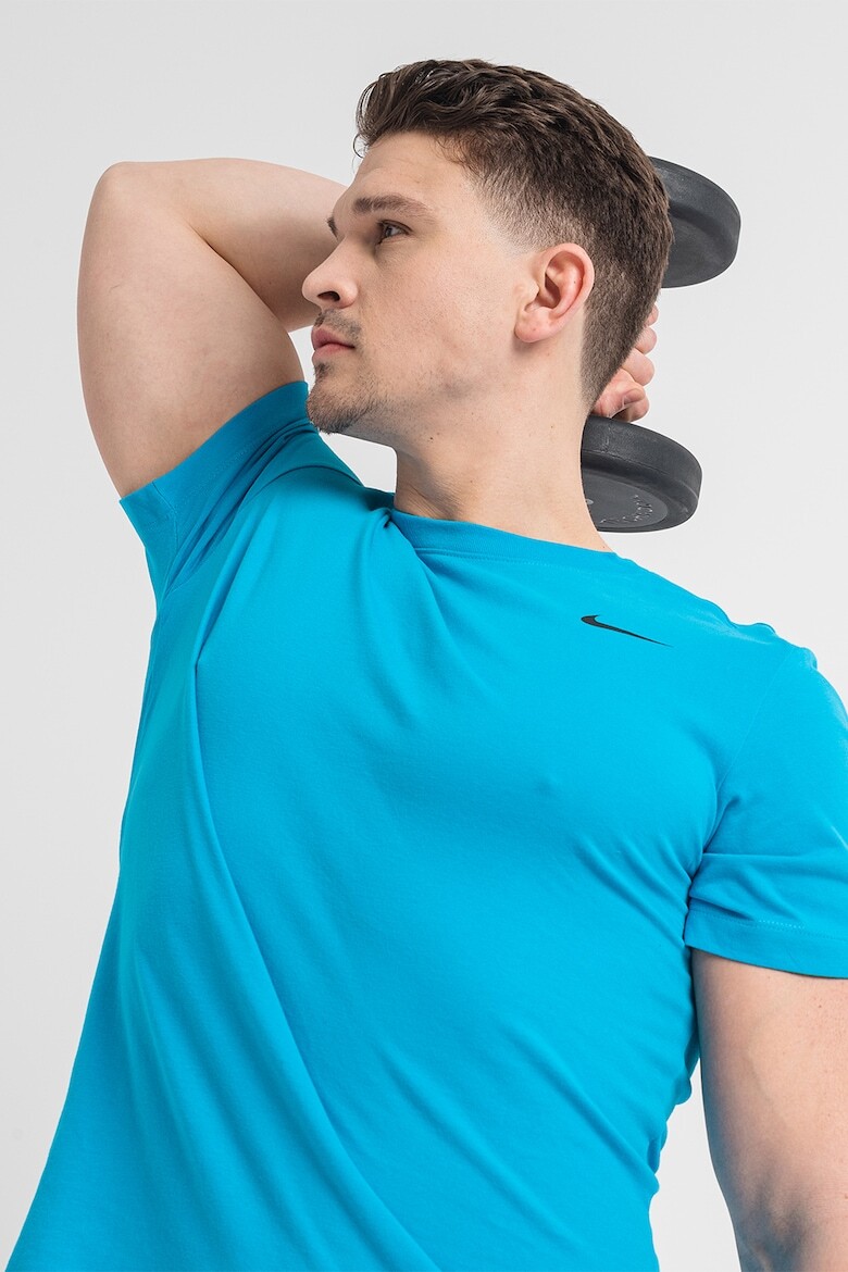 

Фитнес-Футболка с овальным вырезом и Dri-FIT Nike, бирюзовый