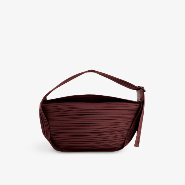 

Плетеная сумка на плечо half moon со складками Pleats Please Issey Miyake, коричневый