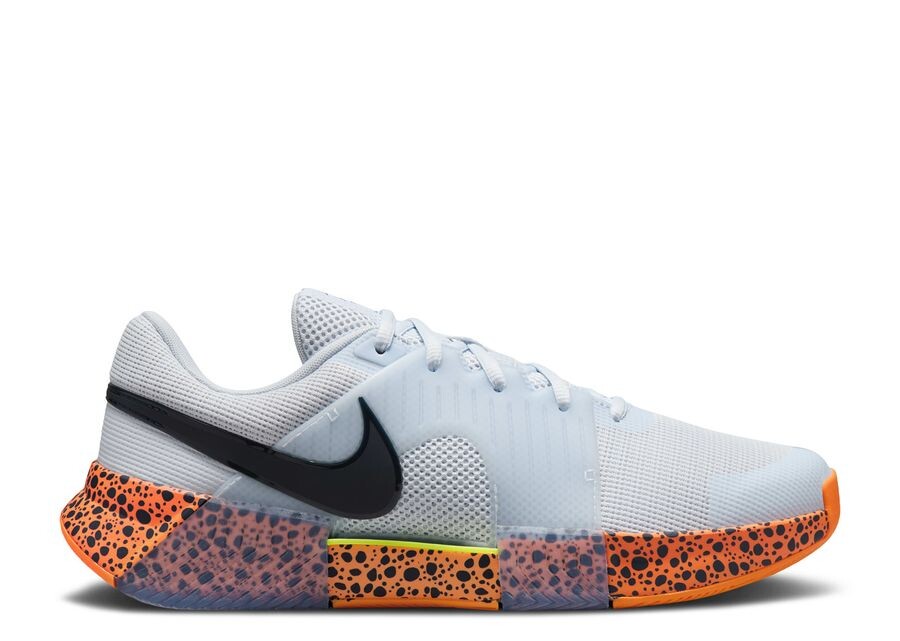 

Кроссовки Nike Zoom GP Challenge 1, цвет Electric Pack