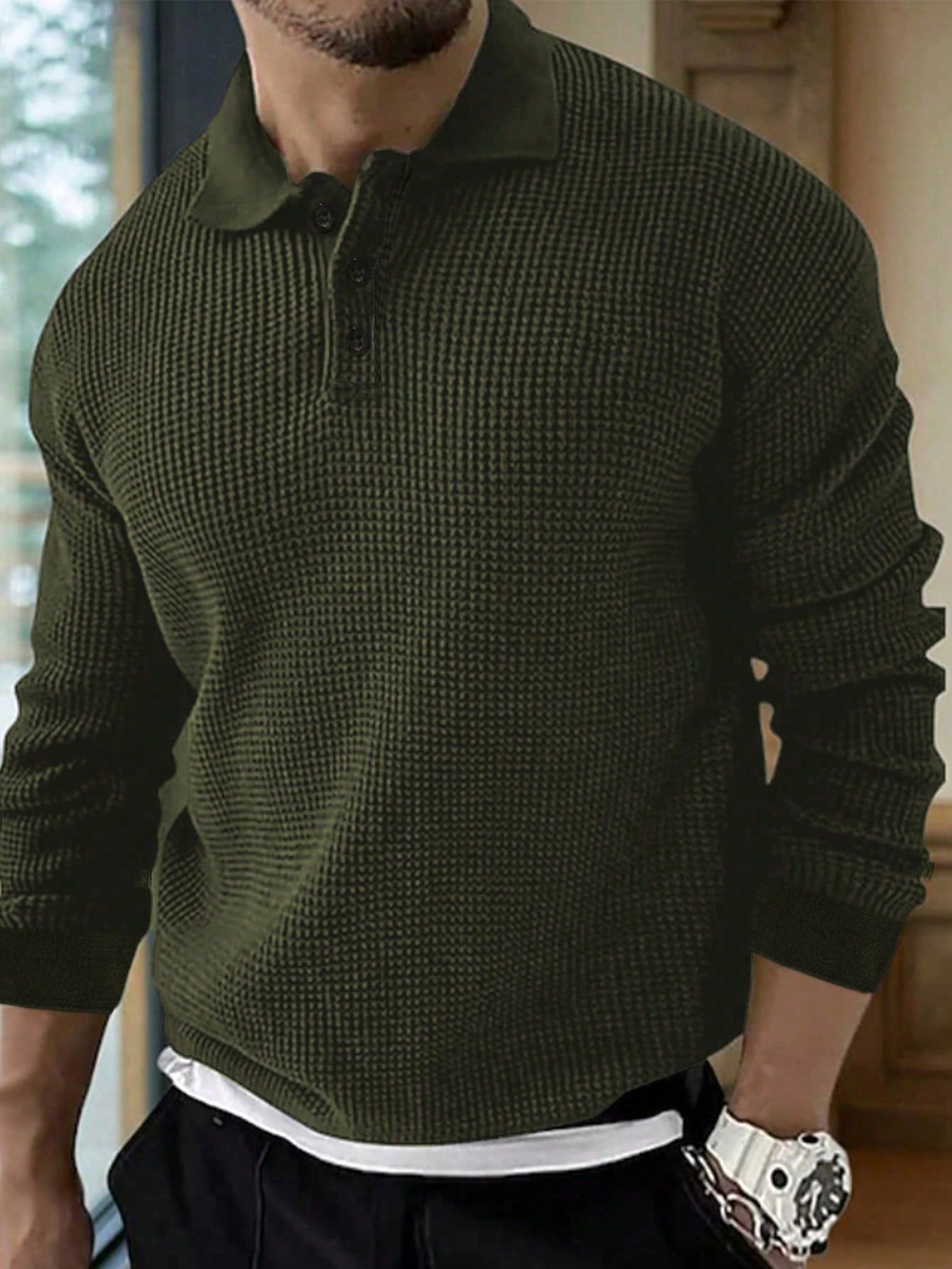 цена Мужская однотонная рубашка-поло с длинными рукавами и пуговицами Manfinity Homme, армейский зеленый