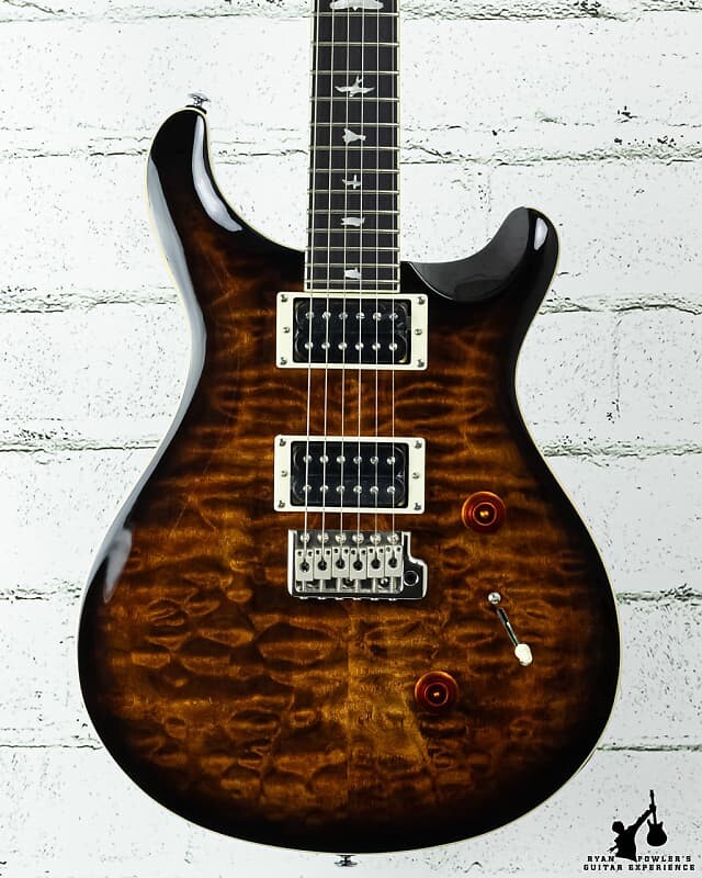 

Электрогитара PRS SE Custom 24 Quilted Maple Black Gold w/ bag