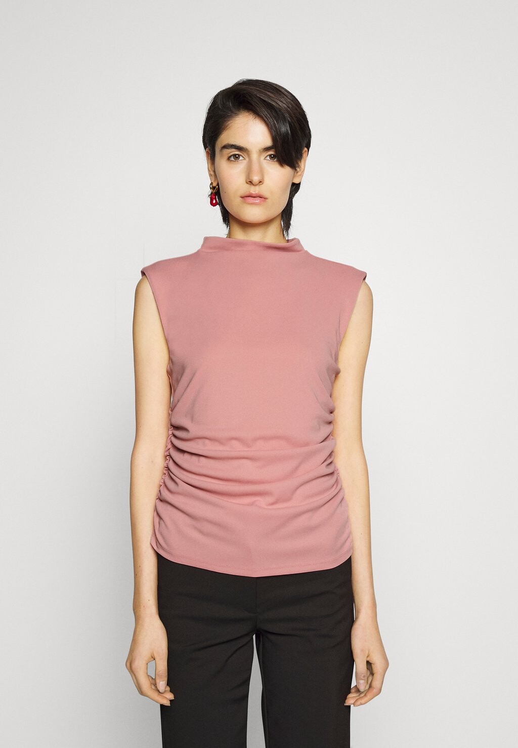 

Футболка Basic DKNY, Красный