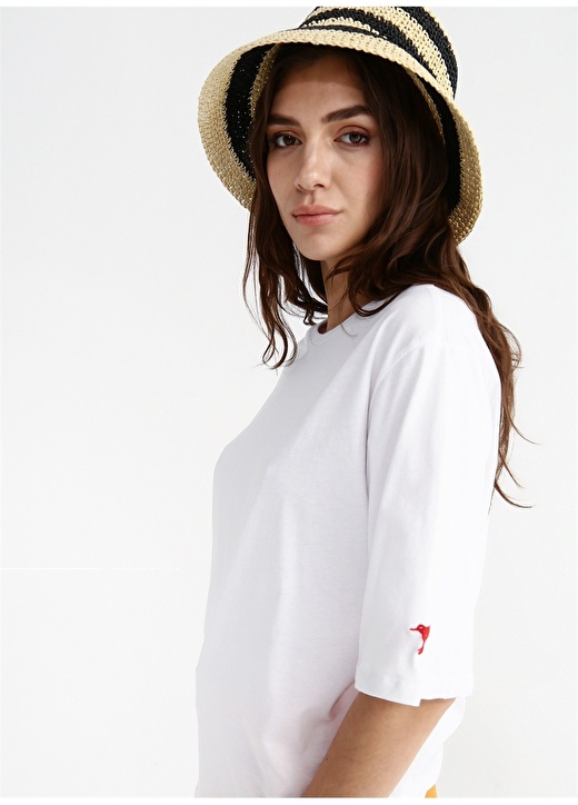Однотонная белая женская футболка с круглым вырезом Fabrika