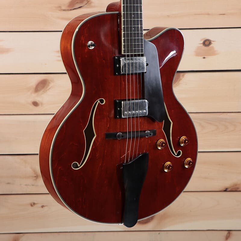 

Электрогитара Eastman AR403CED -