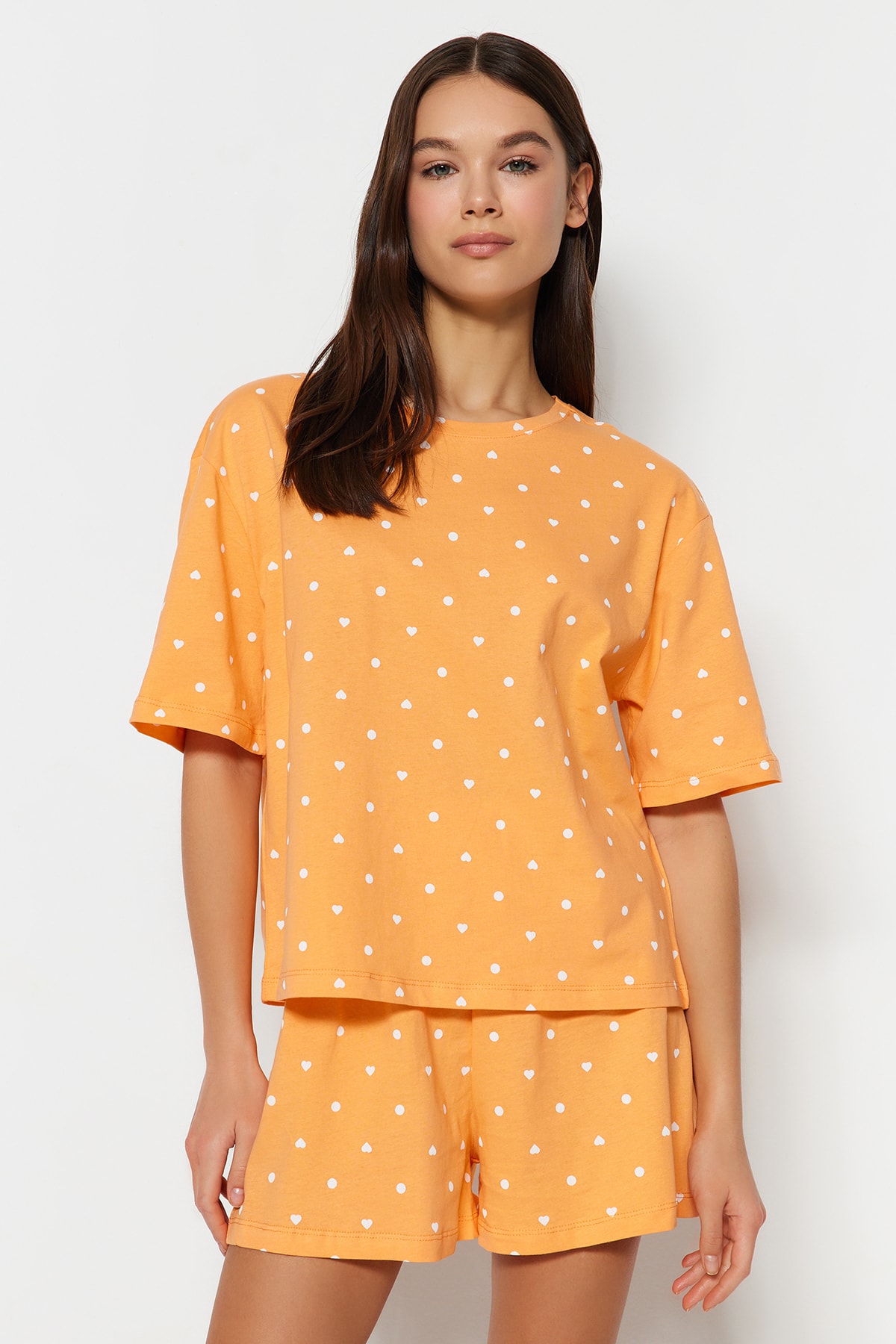 Пижамный комплект TRENDYOLMİLLA, оранжевый фотографии