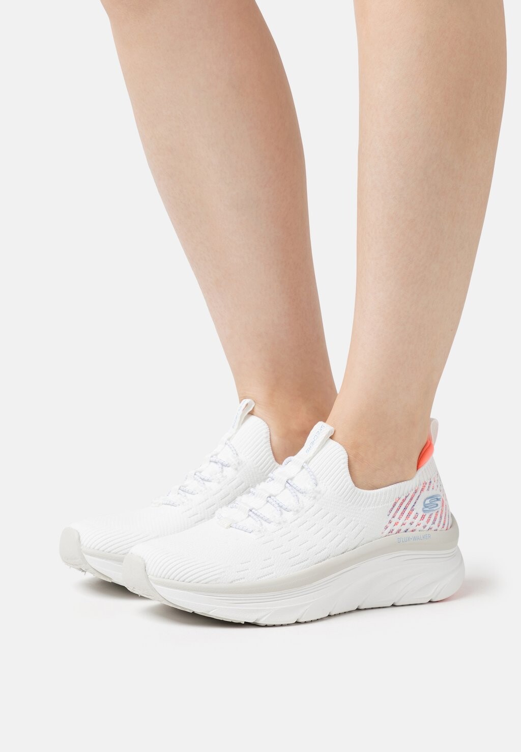 

Кроссовки Skechers D'Lux Walker Relaxed Fit, белый / неоновый коралловый