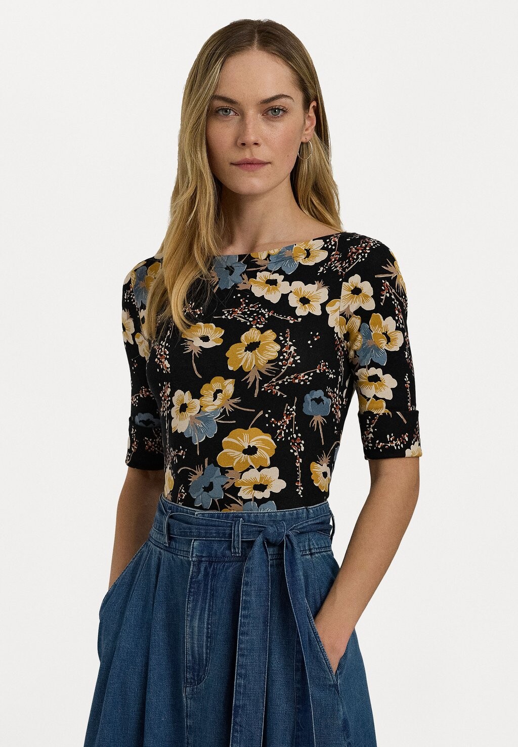 

Принт на футболке FLORAL STRETCH COTTON BOATNECK TEE Ralph Lauren, черный