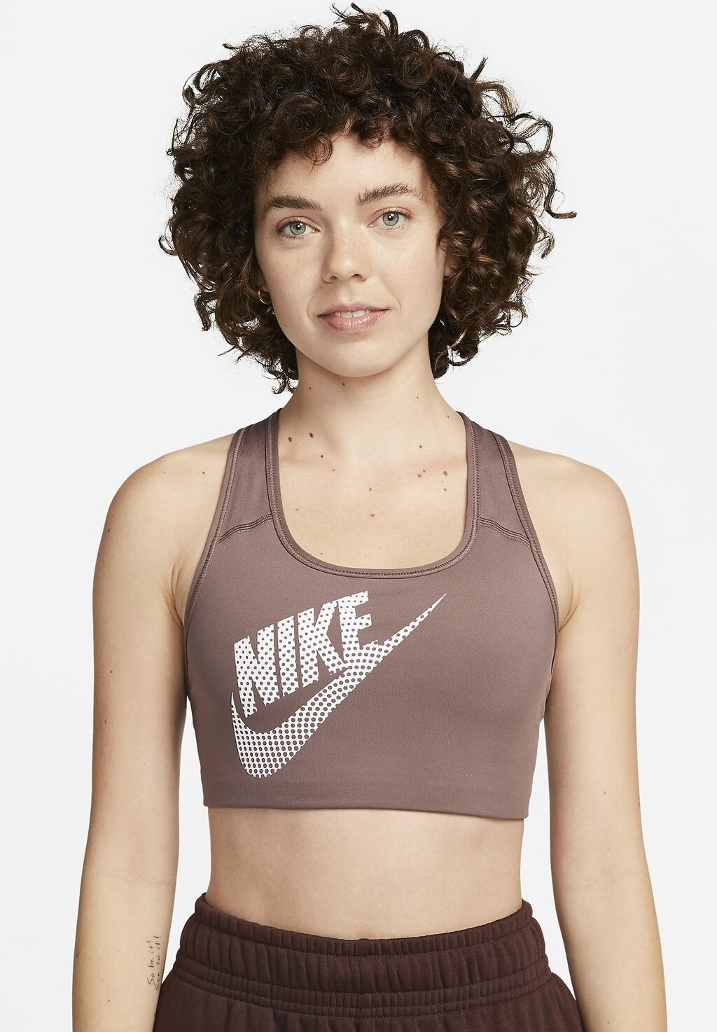 

Спортивный бюстгальтер со средней поддержкой Nike
