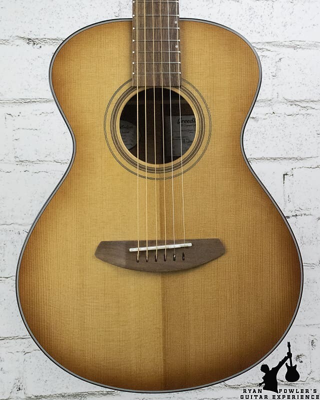

Акустическая гитара Breedlove Signature Companion Copper E w/ Bag