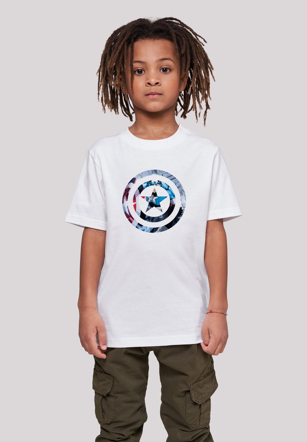 футболка с принтом Marvel Superhelden Avengers Captain America Montage Symbol F4NT4STIC, белый