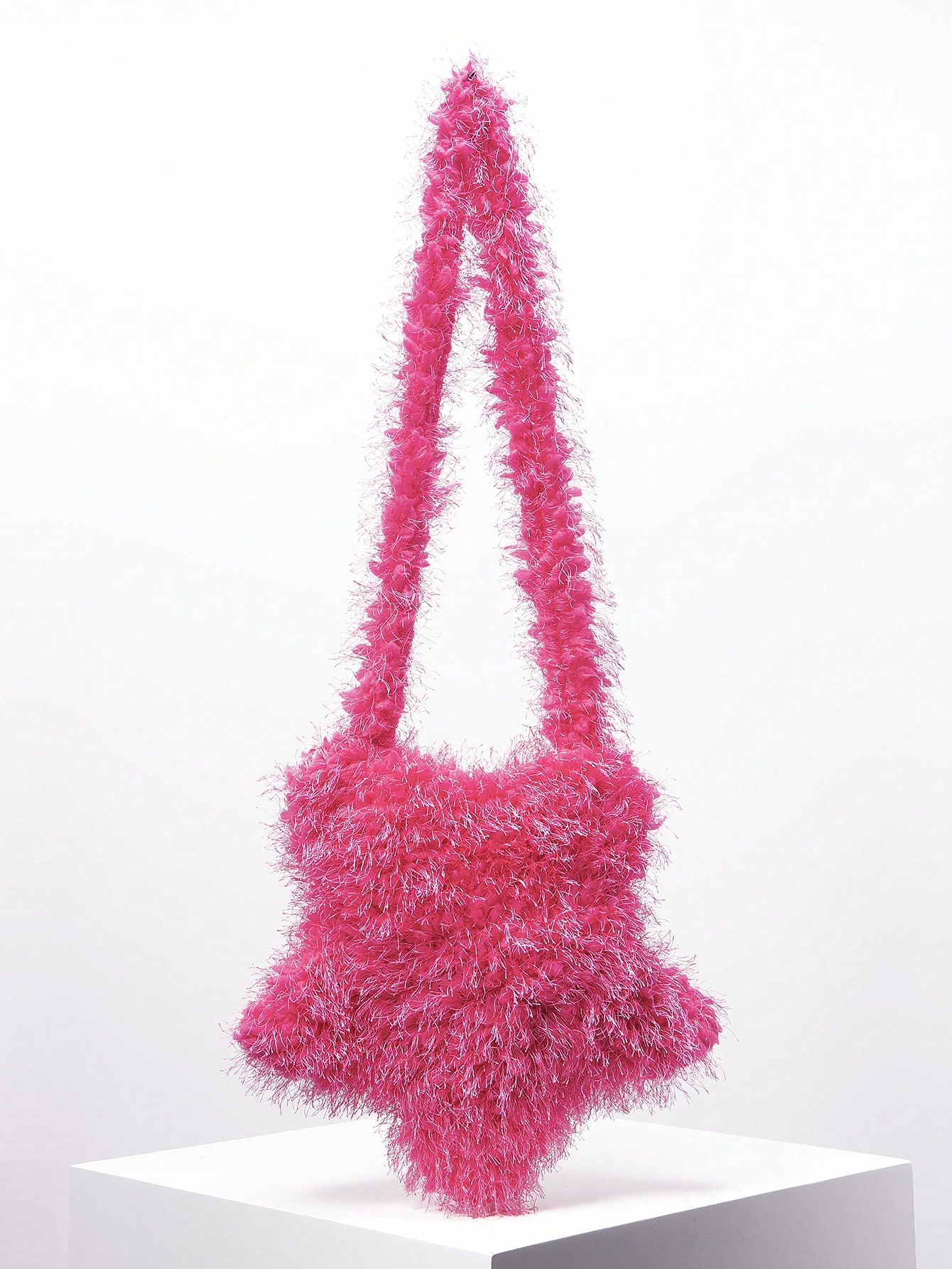 цена Однотонная женская сумка через плечо в форме звезды, розовый