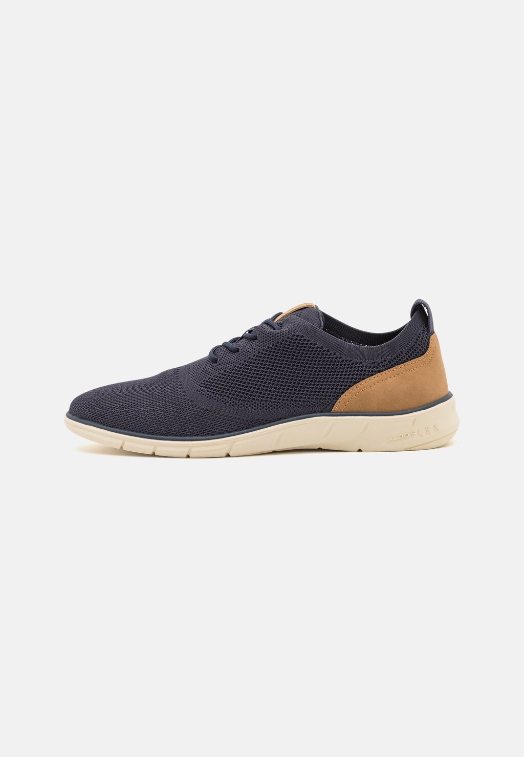 

Повседневные туфли на шнуровке ALDO