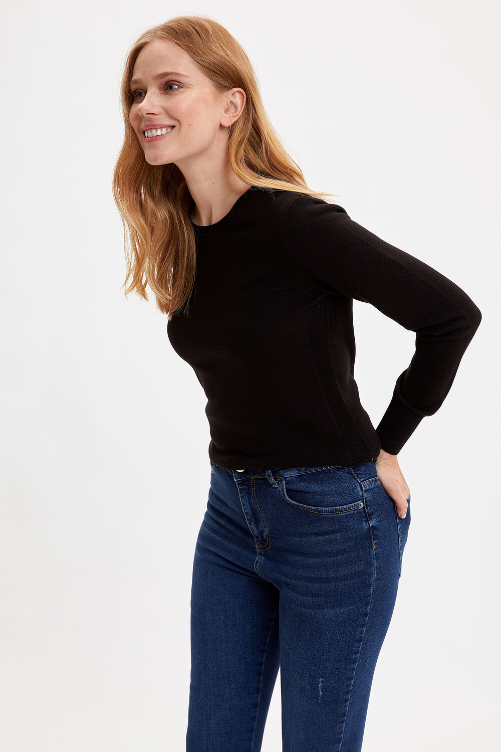 

Свитер DeFacto Strick REGULAR FIT, черный