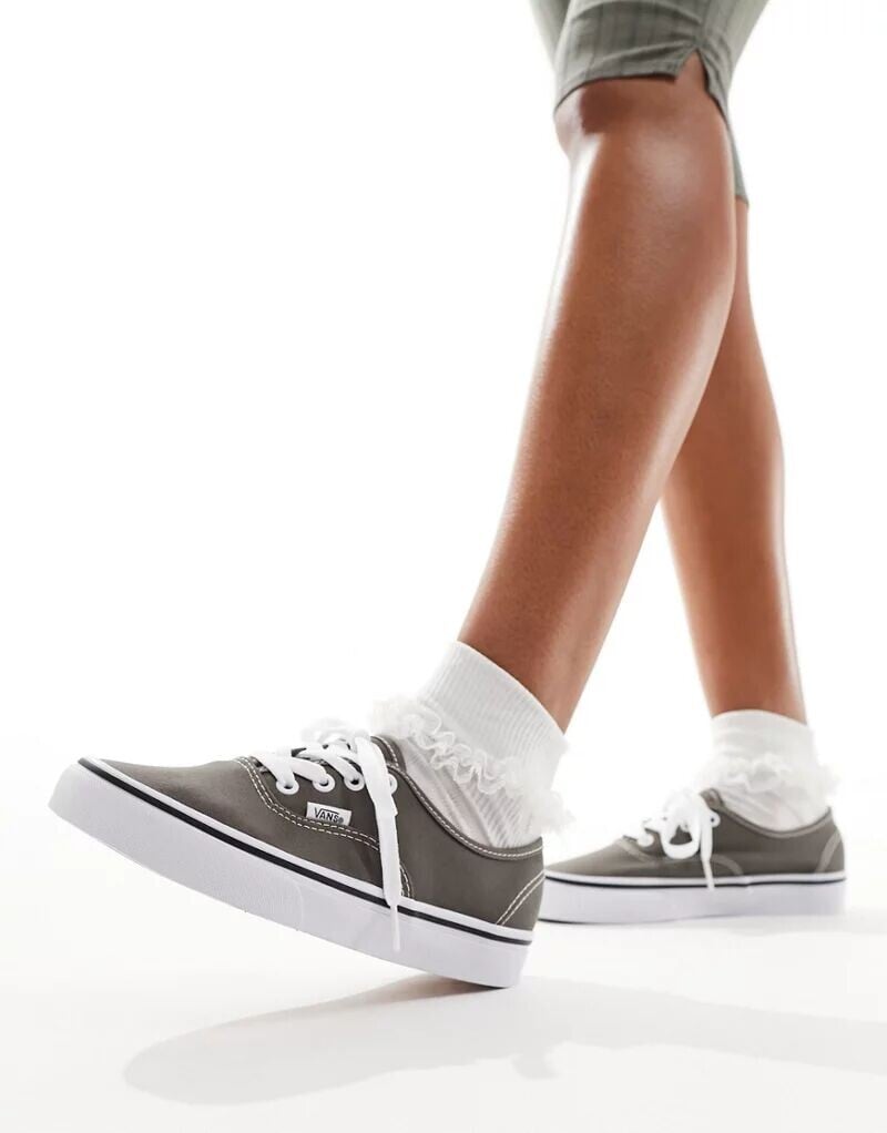 

Серые кроссовки Vans Authentic Color Theory
