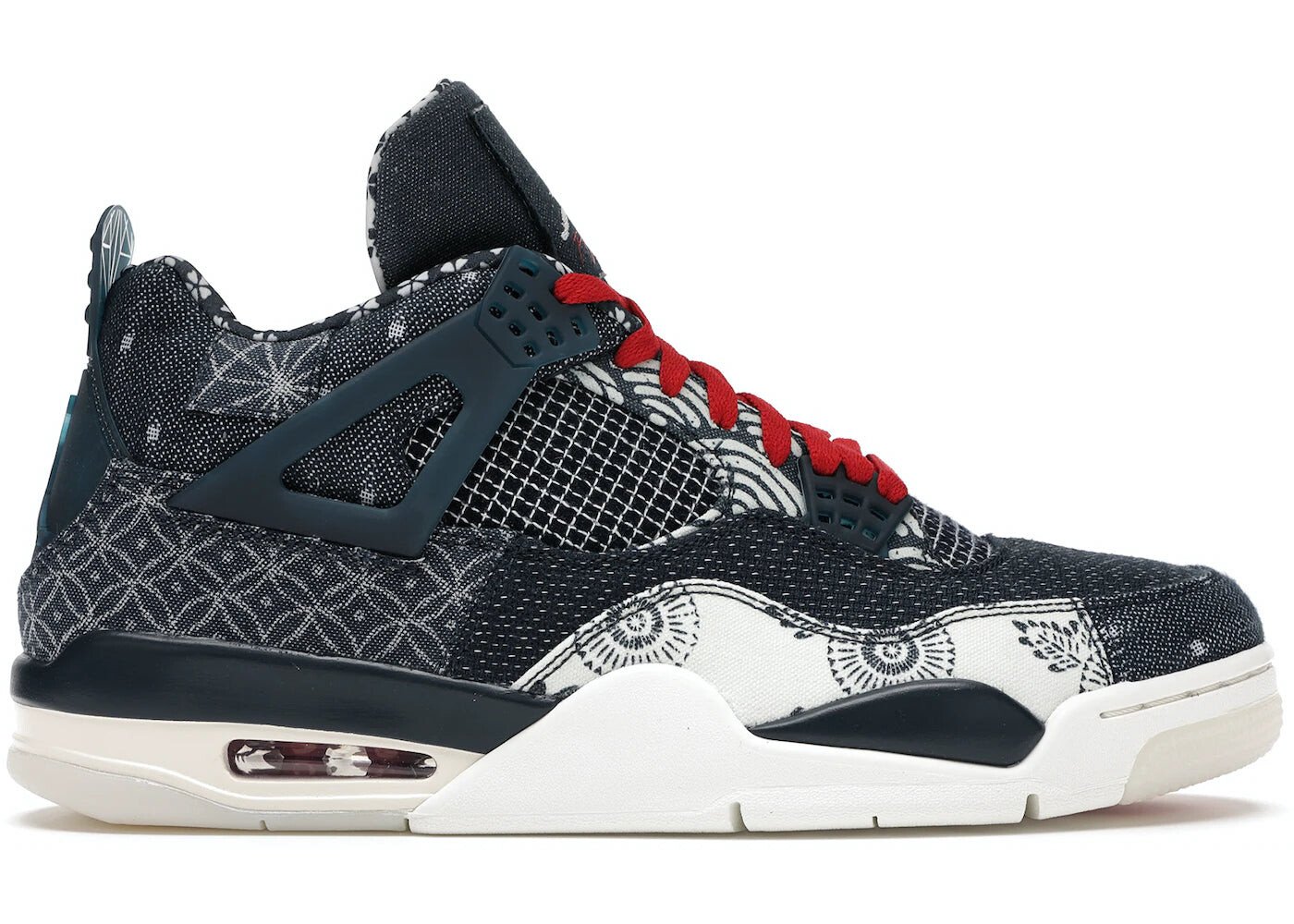 

Кроссовки Nike Air Jordan 4 Retro SE Sashiko