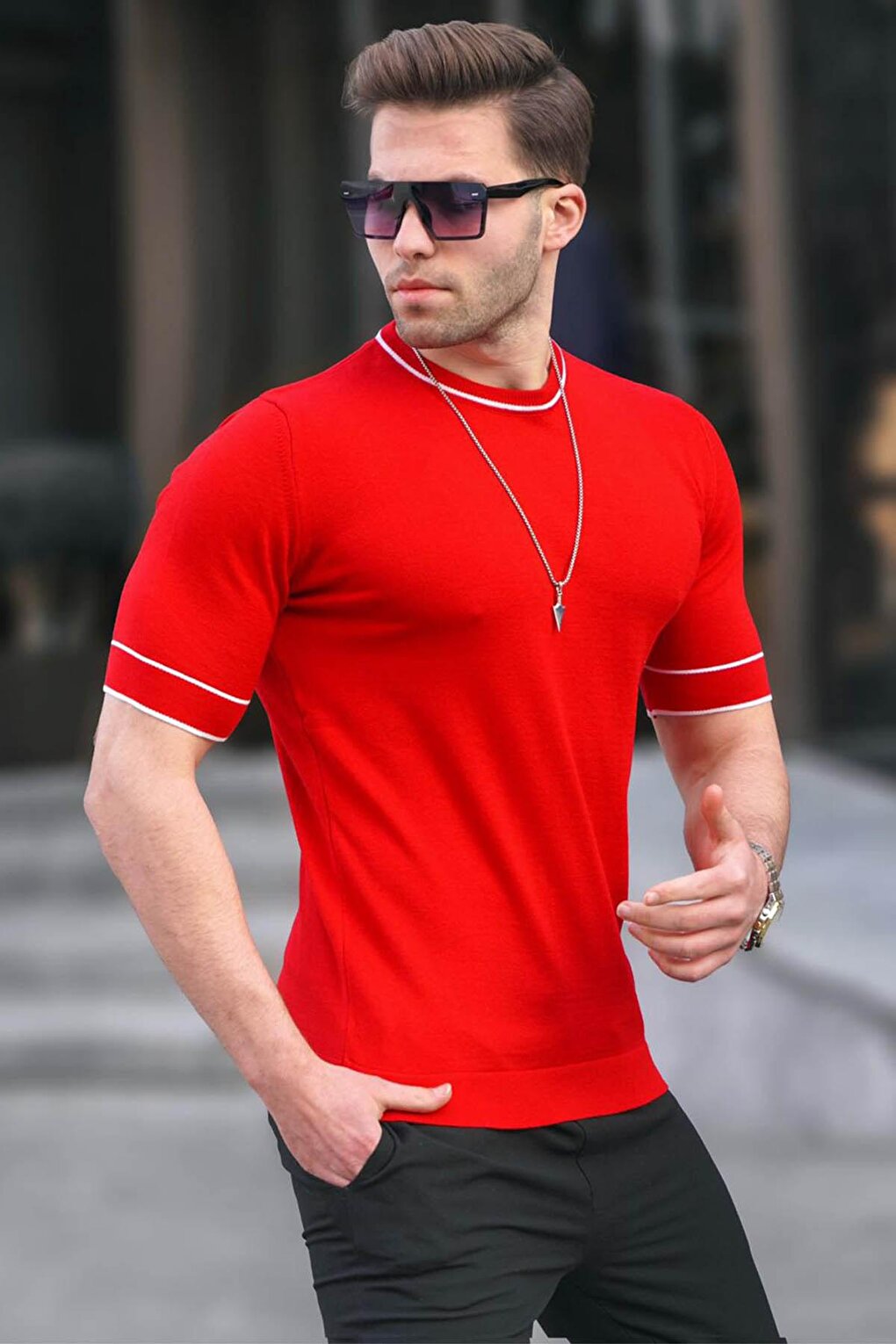 цена Мужская красная трикотажная футболка 5080 MADMEXT