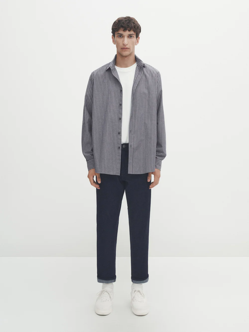 

Рубашка из хлопкового денима обычного кроя в полоску Massimo Dutti, индиго