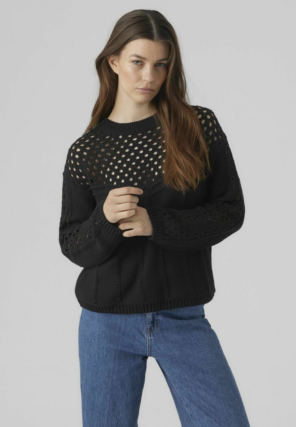 

Свитшот Vero Moda, черный