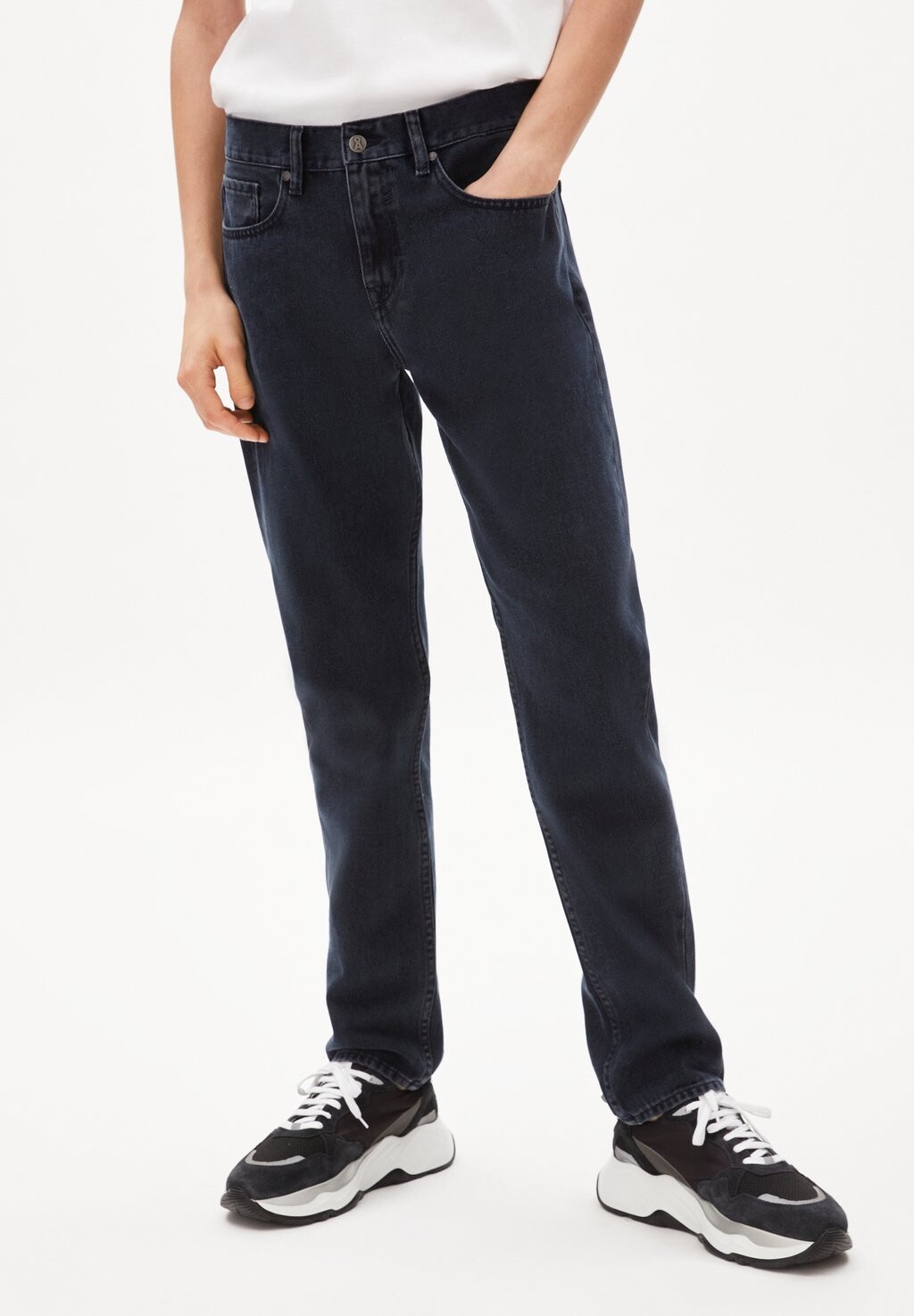 

Джинсы Slim fit Armedangels