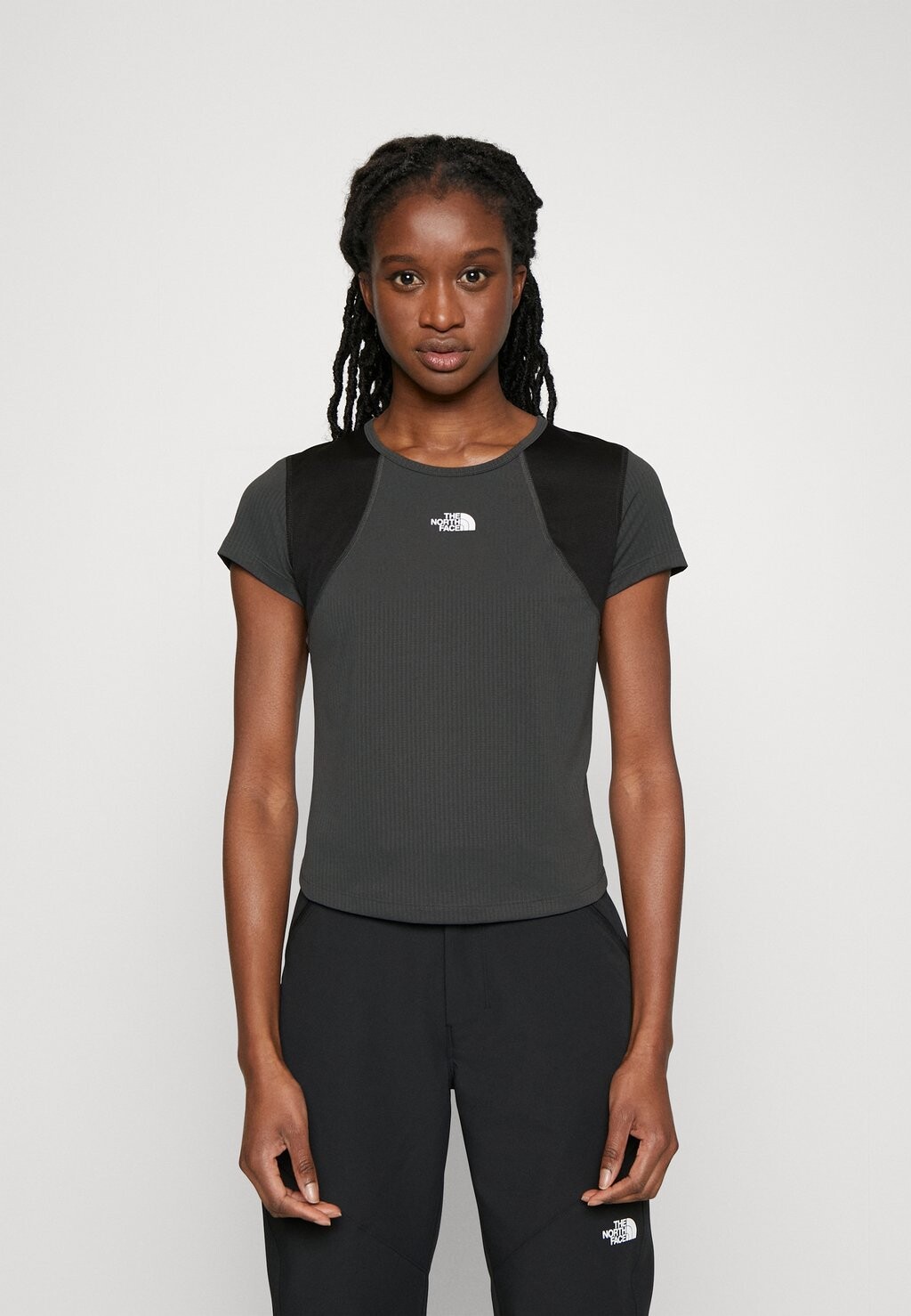 

Спортивная футболка The North Face, серый