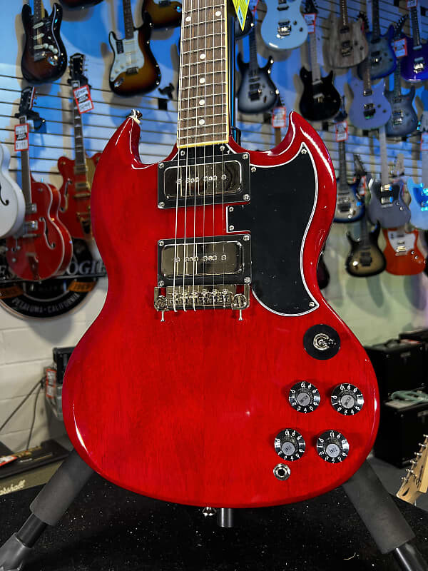 

Электрогитара Epiphone Tony Iommi SG Special Electric Guitar - Vintage Cherry Authorized Dealer! 328 GET PLEK’D!