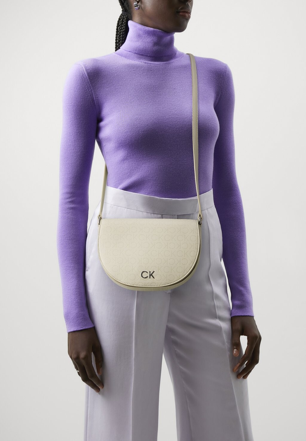 

Сумка Calvin Klein, бежевый