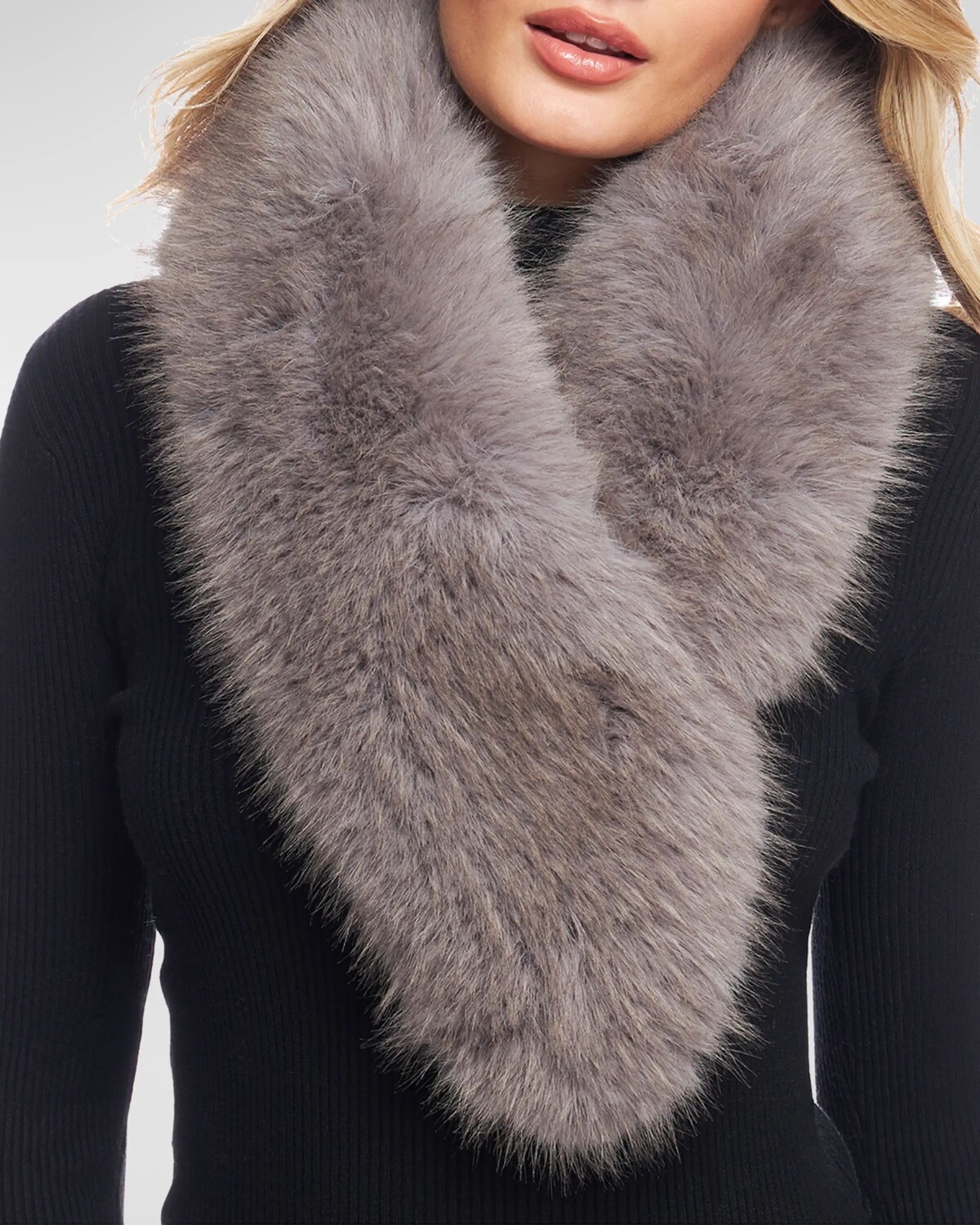 

Шарф Chateau из искусственного меха с зажимом Fabulous Furs, цвет Grey