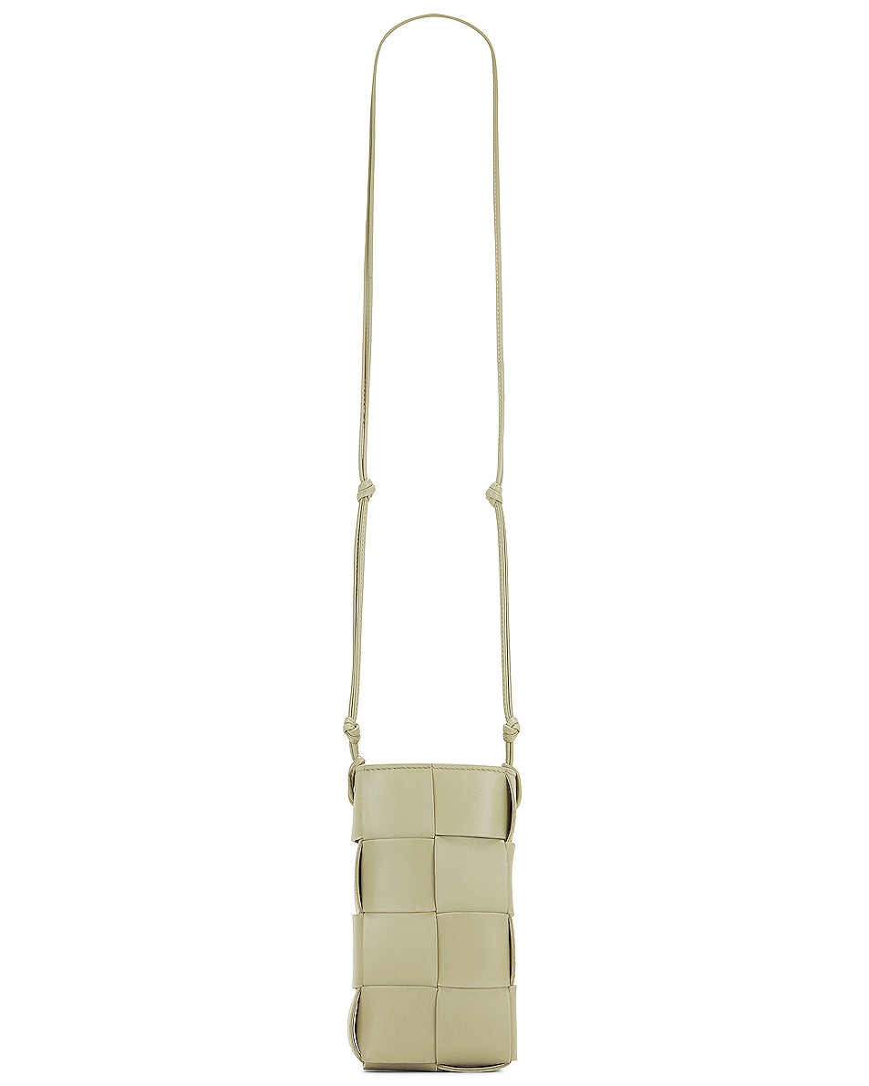 Сумка мини Bottega Veneta Phone Pouch, цвет Travertine & Gold сумка кросс боди bottega veneta phone pouch цвет sherbert