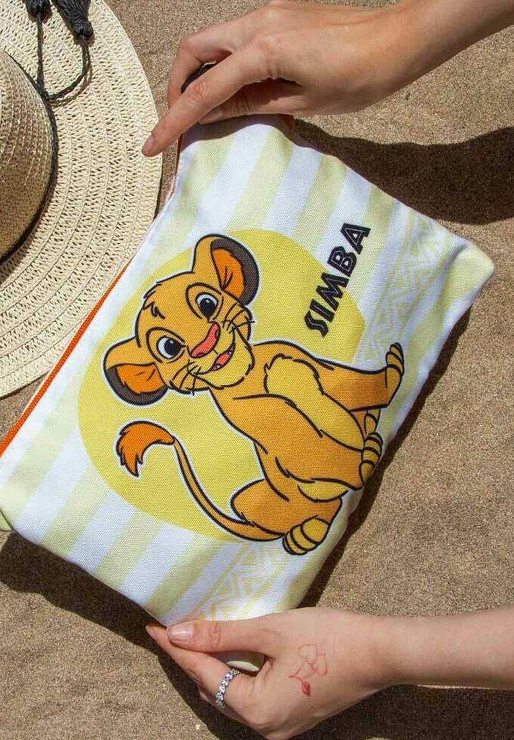 

Косметичка DISNEY LION KING SUNSET SOLEIL Karactermania, белый