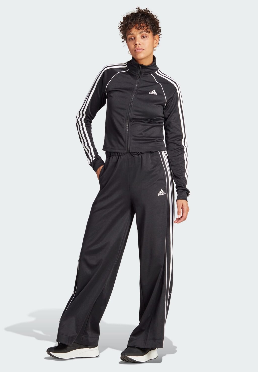 

Спортивный костюм Adidas, Серый