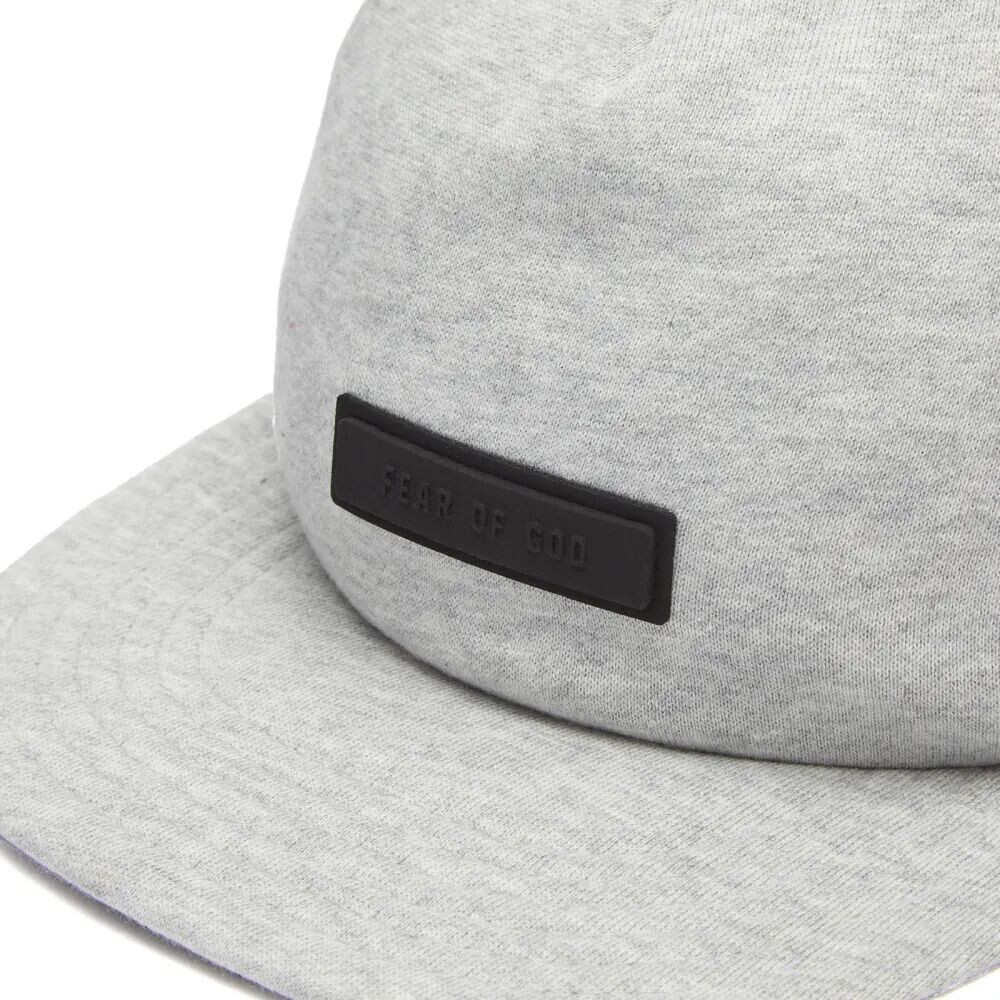 

Fear of God Essentials Флисовая шапка Spring Core, серый
