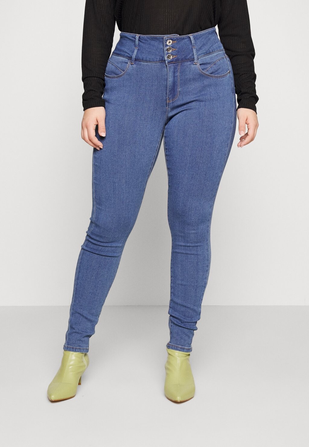 

Джинсы Skinny Fit ONLY Carmakoma