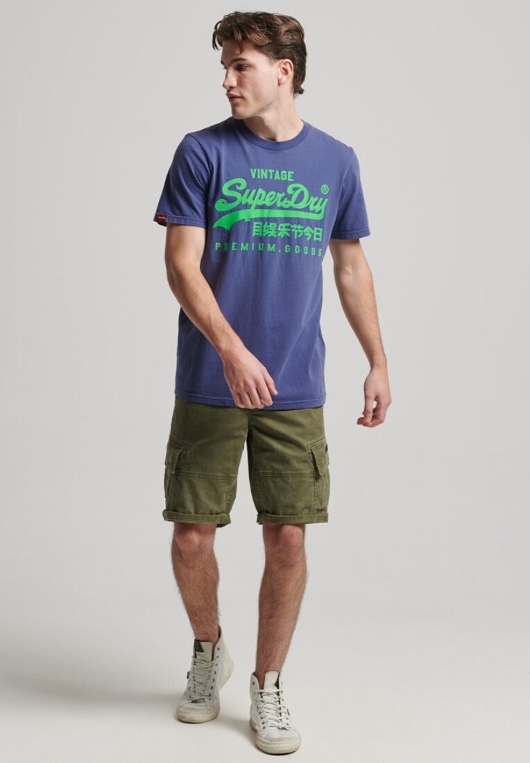 

Футболка с принтом Superdry, темно-синий