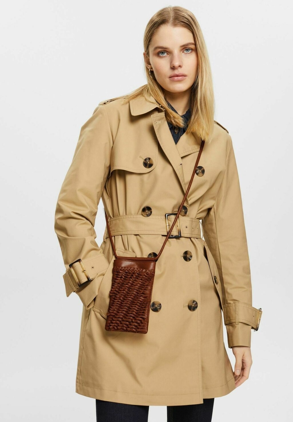

Сумка через плечо Esprit, коричневый