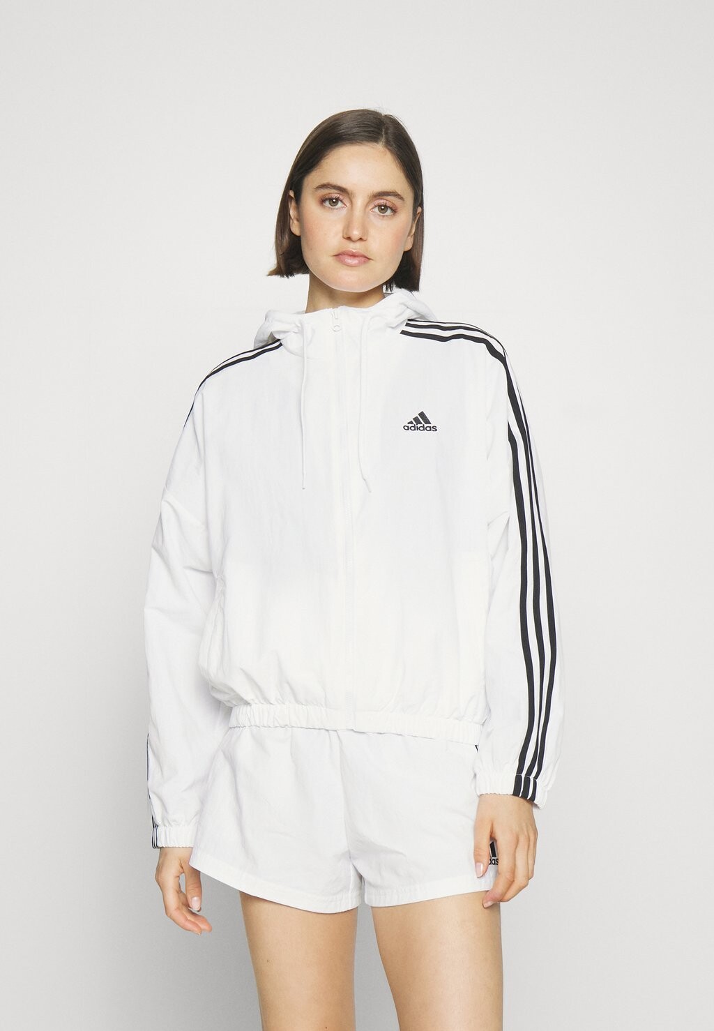 

Спортивная куртка Adidas, Серый