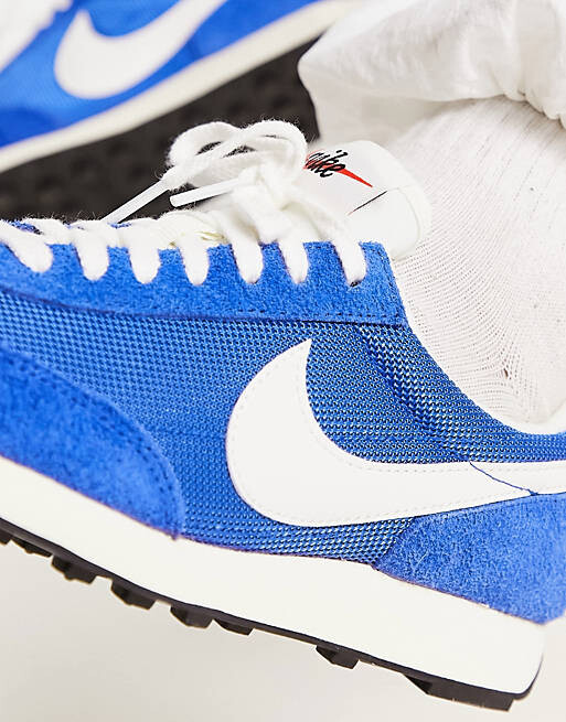 

Винтажные синие кроссовки Nike Daybreak