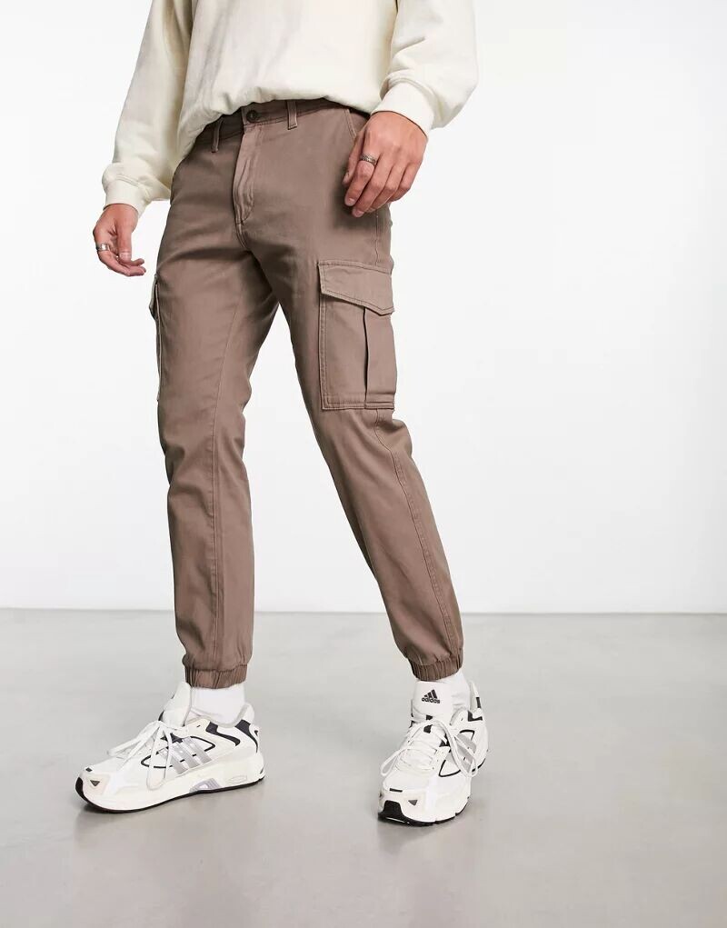 

Коричневые брюки карго с манжетами Jack & Jones Intelligence
