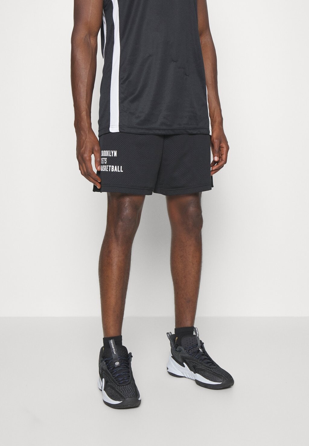 

Спортивные брюки Nike Nba Brooklyn Nets Openhole, черный / белый