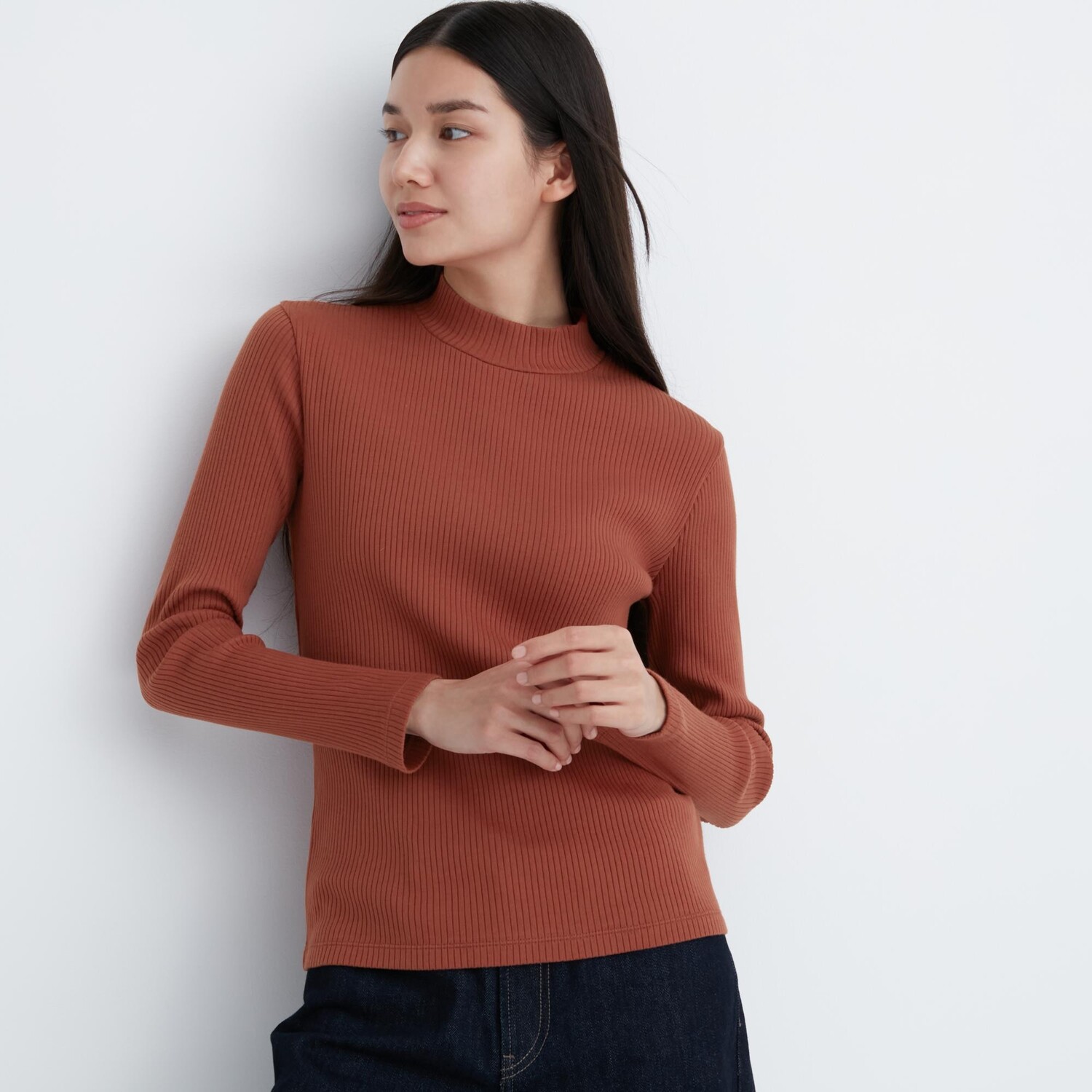 

Водолазка в рубчик Uniqlo, темно-оранжевый