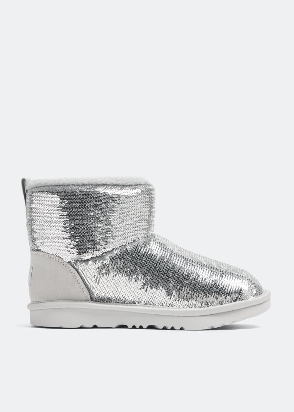 

Ботинки Ugg Classic II Mirror Ball, серебряный
