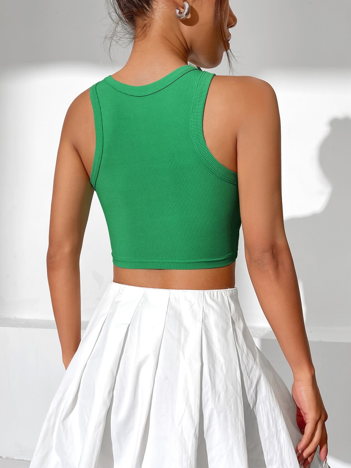 

SHEIN EZwear короткая майка, однотонная, зеленый