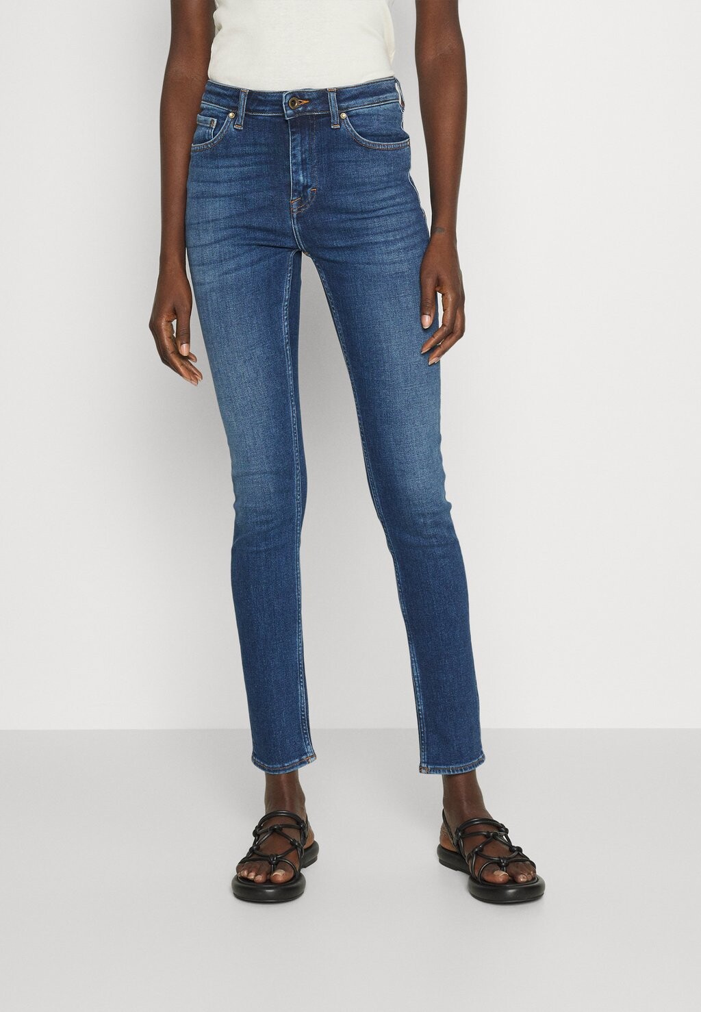

Джинсы Skinny Fit Tiger of Sweden, темно-синий