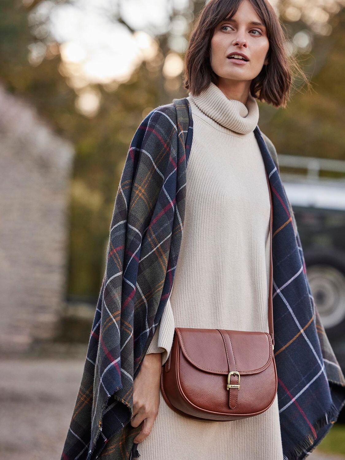 

Седельная сумка Barbour Laire, средняя, коричневая