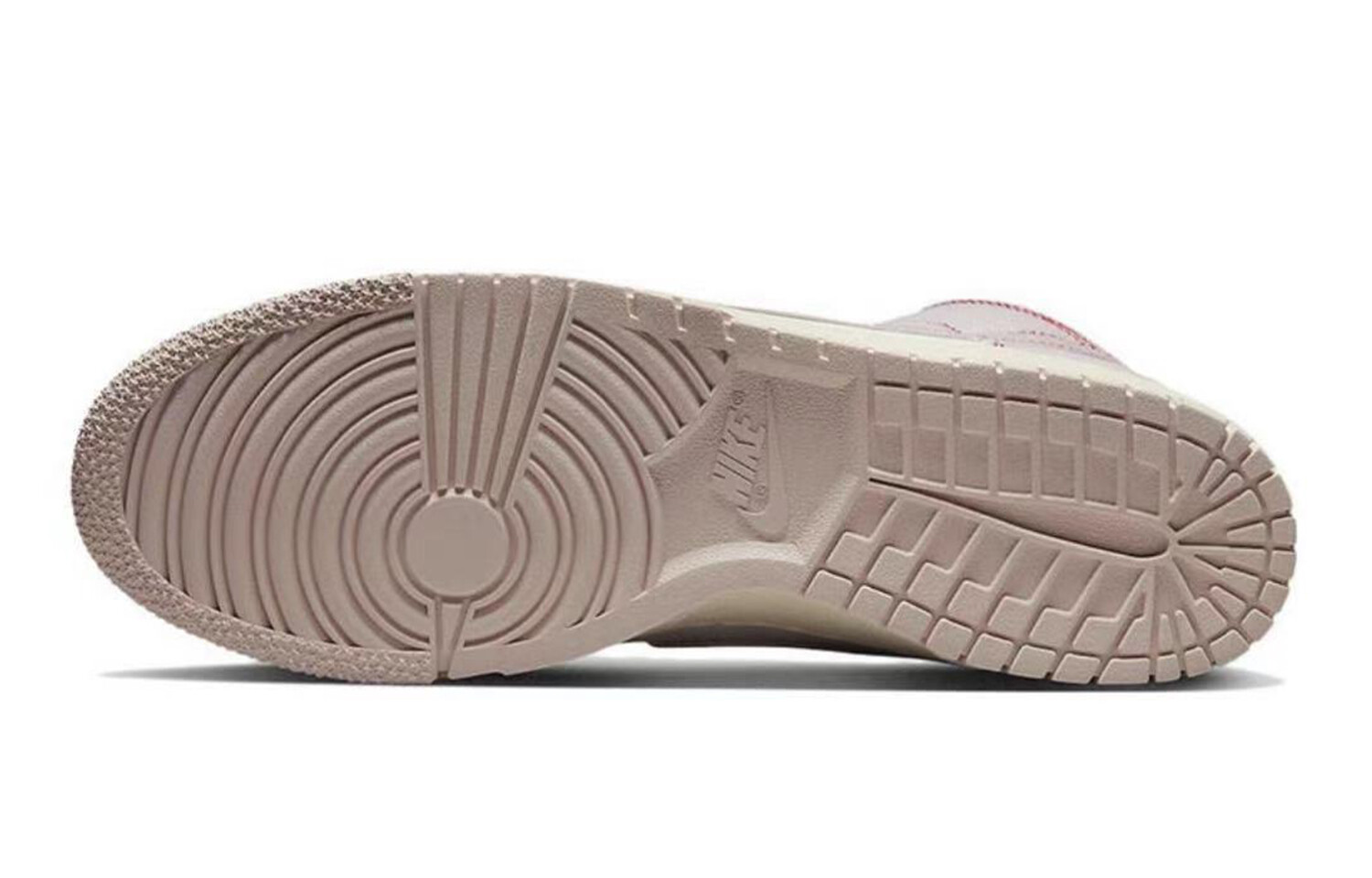 

Женские кроссовки для скейтбординга Nike Dunk