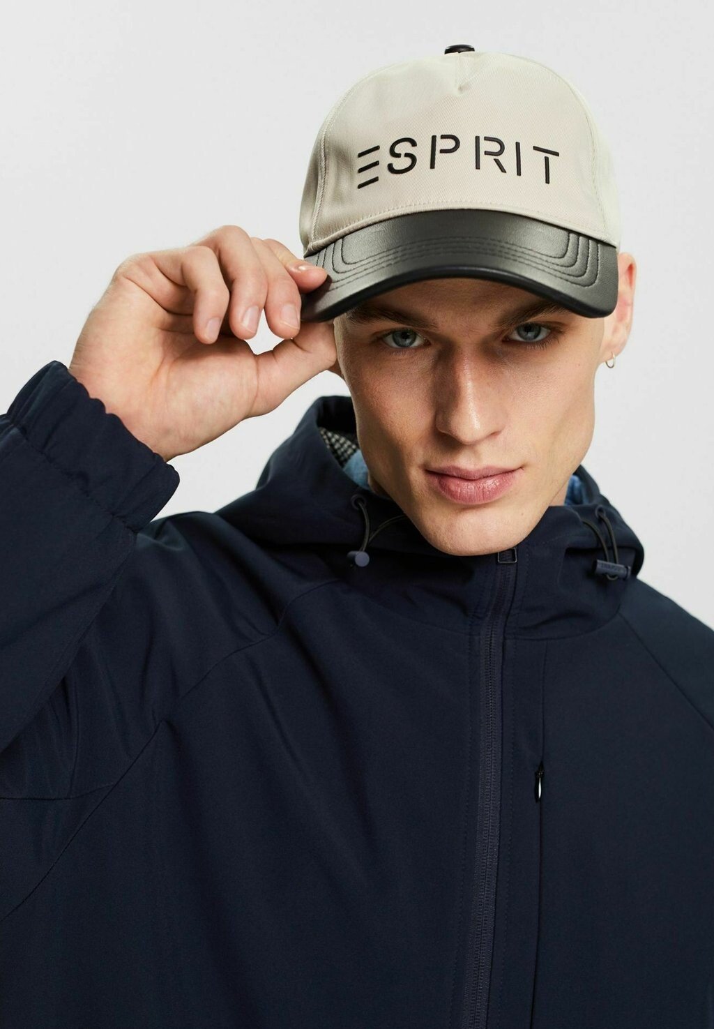 

Бейсболка MIT LOGO Esprit, цвет light beige