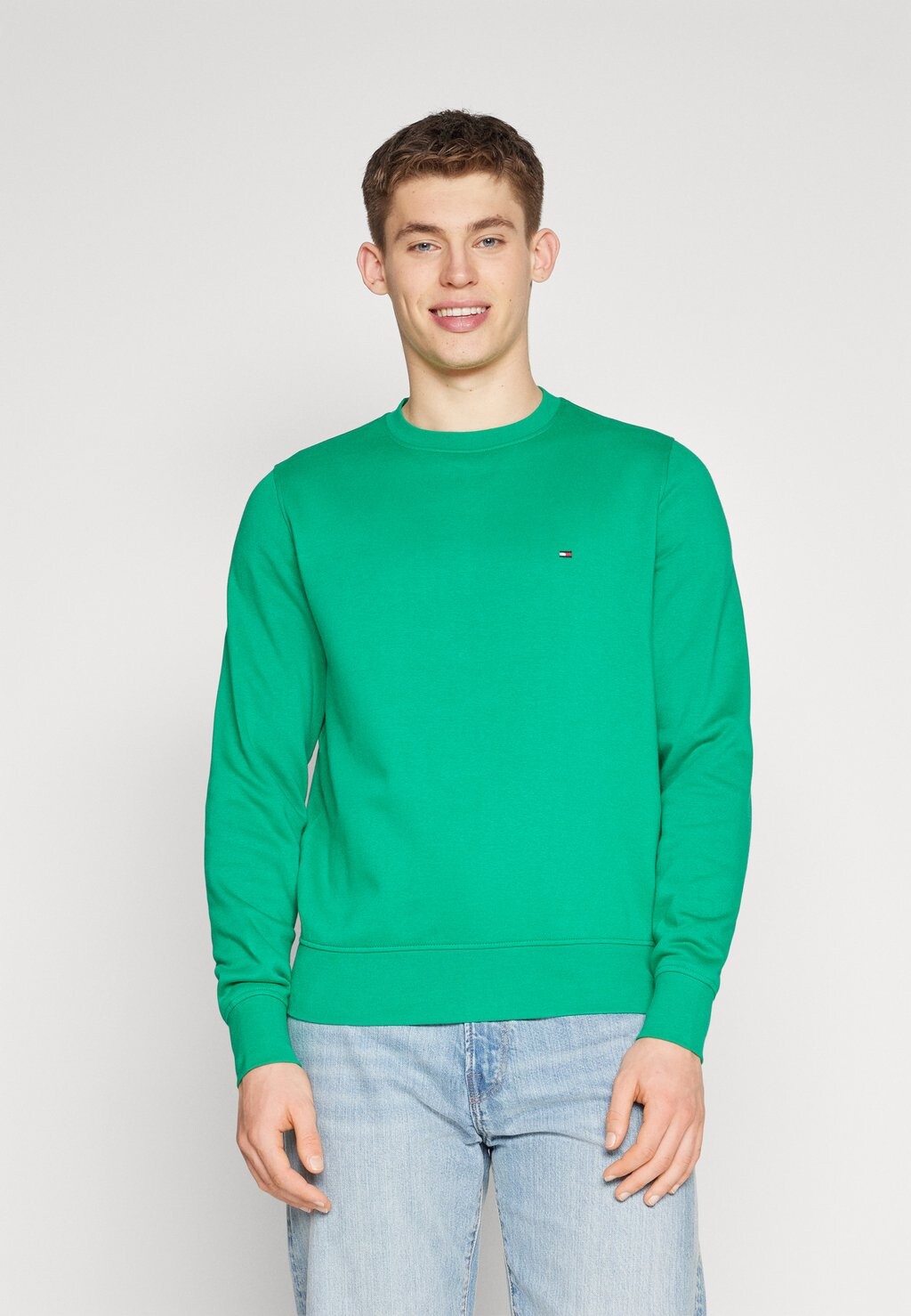

Толстовка Flag Logo Tommy Hilfiger, цвет olympic green