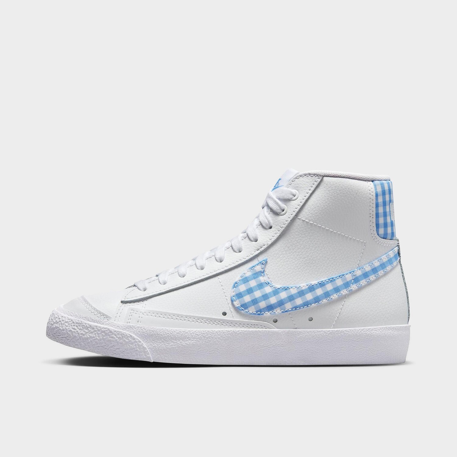 

Женские повседневные кроссовки Nike Blazer Mid '77, белый