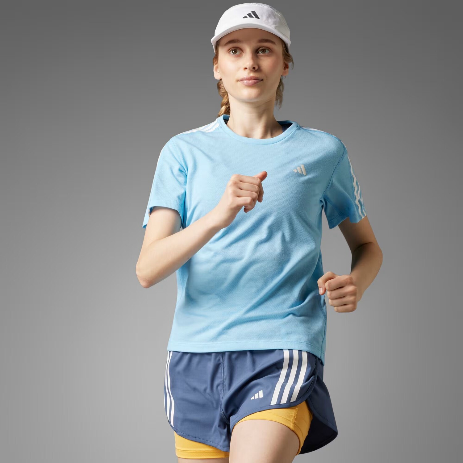 

Футболка Run с 3 полосками Adidas, цвет Semi Blue Burst Mel