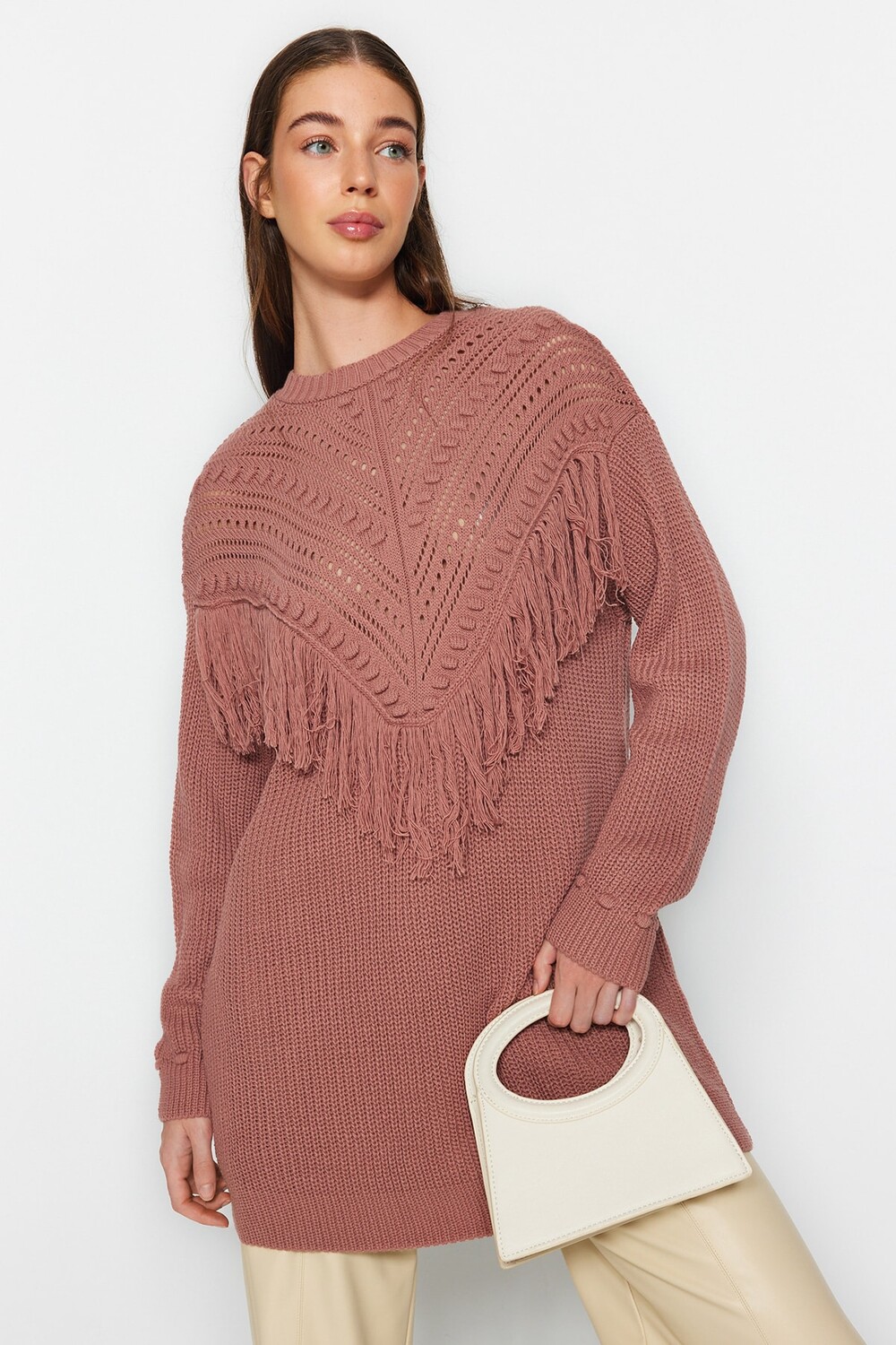 

Вязаный свитер Tiko Thessaloniki с ажурной розой и кисточками Trendyol Modest, розовый